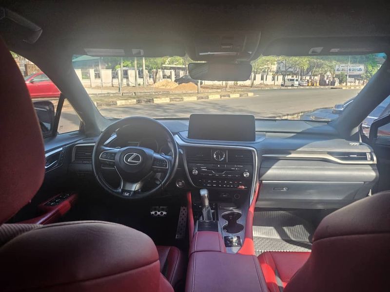 Thumbnail 2 of 2020 Lexus RX